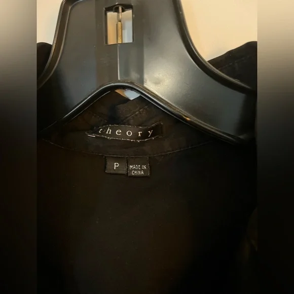 Theory short sleeve button down shirt - Picture 4 of 6